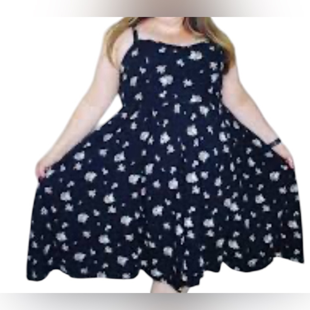 Torrid Blue Starry plus size 2 women black flowers sleeveless - Picture 6 of 12